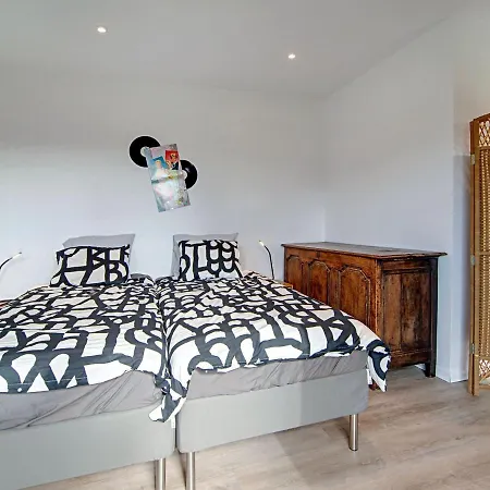 Beautiful And Spacious With P Tanque Court And Countryside Views Holiday home Somme-Leuze