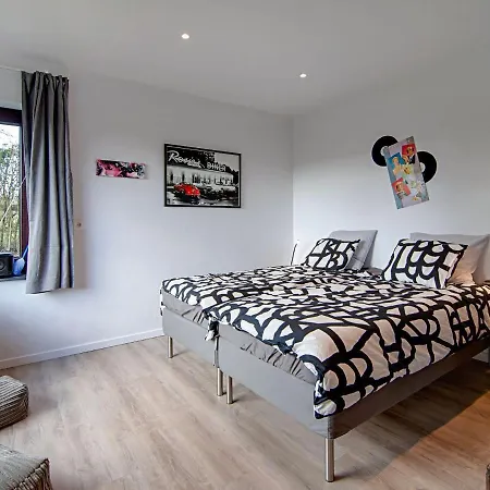 Beautiful And Spacious With P Tanque Court And Countryside Views *