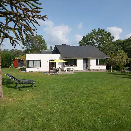Holiday home Beautiful And Spacious With P Tanque Court And Countryside Views *