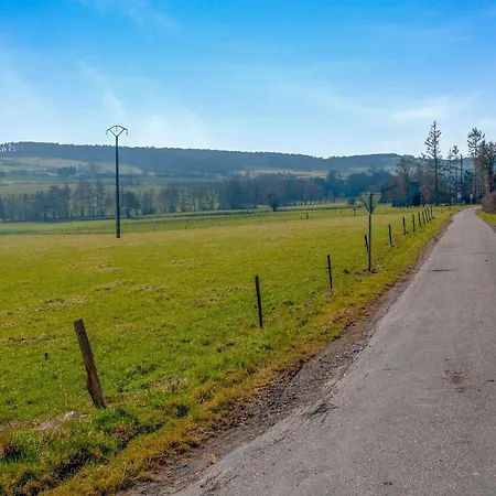 Nyaraló Beautiful And Spacious With P Tanque Court And Countryside Views Somme-Leuze