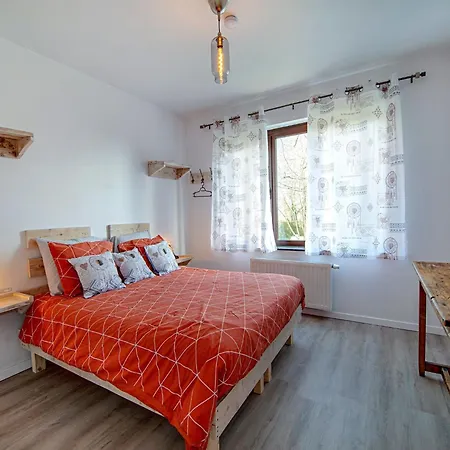 The Waltz Of The Chickadees In Leuze * Somme-Leuze